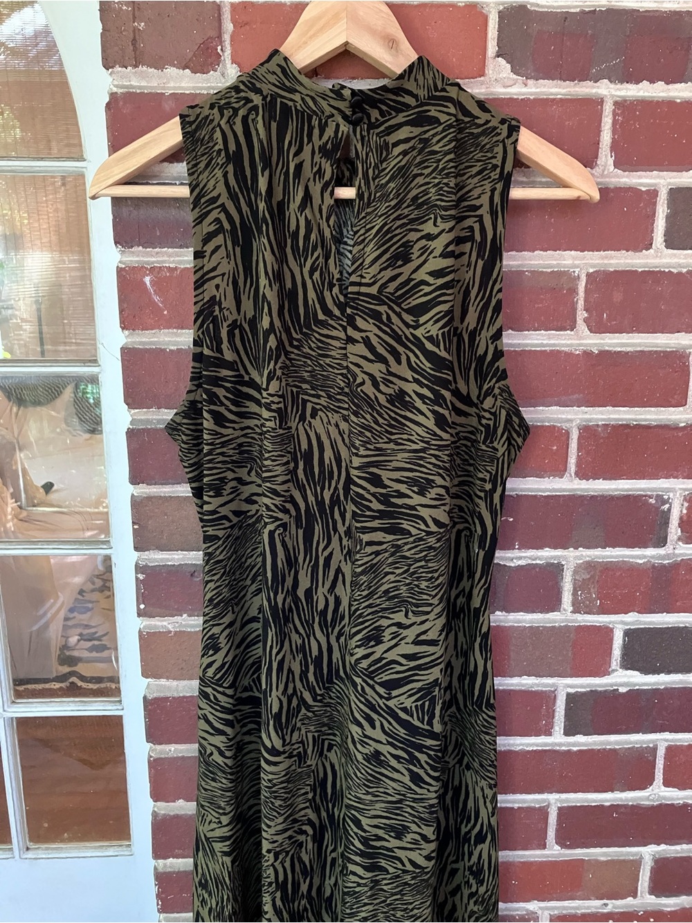 Halogen Olive Green Tiger Print Maxi - Picture 2 of 4